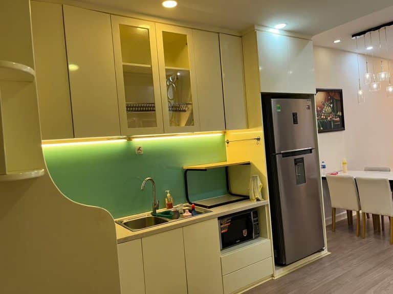 Cho thuê căn hộ 2PN Lexington giá rẻ, tầng cao với nội thất đầy đủ