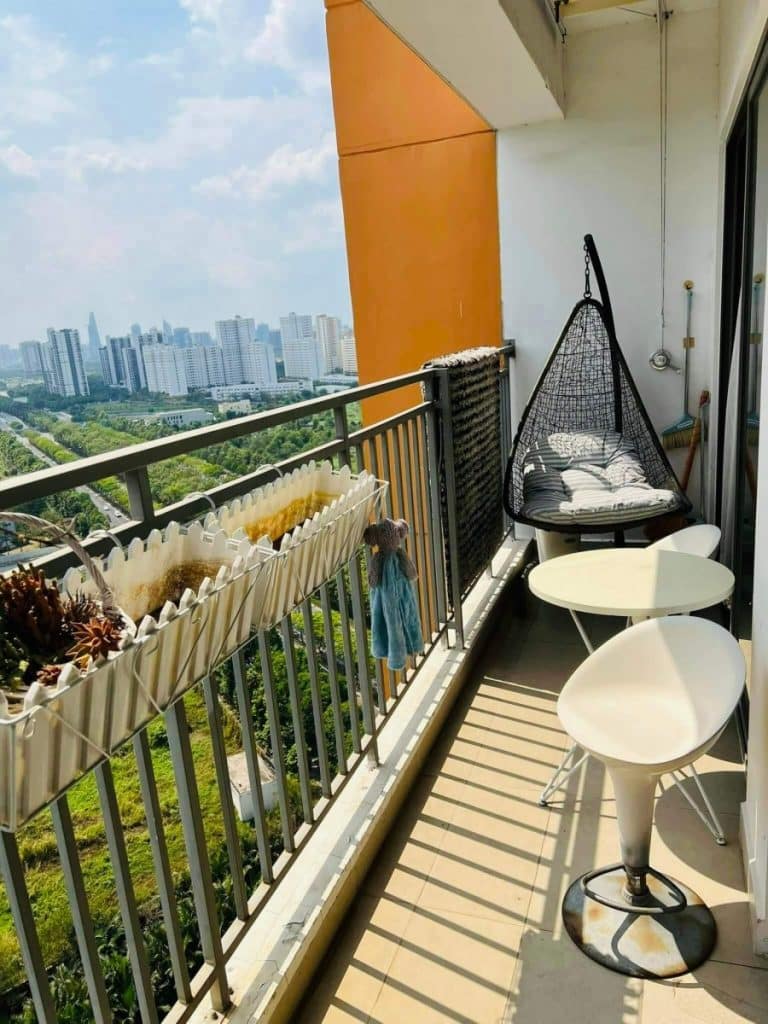 Thuê căn hộ 2 phòng ngủ The Sun Avenue – View đẹp, nội thất sang trọng