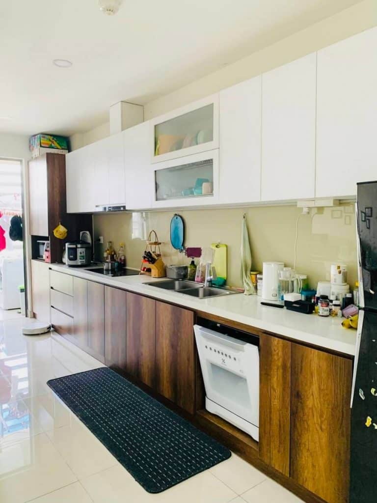 Cho thuê căn hộ The Sun Avenue 3 phòng ngủ – Nội Thất 70%, View Đảo Kim Cương, Tầng 10