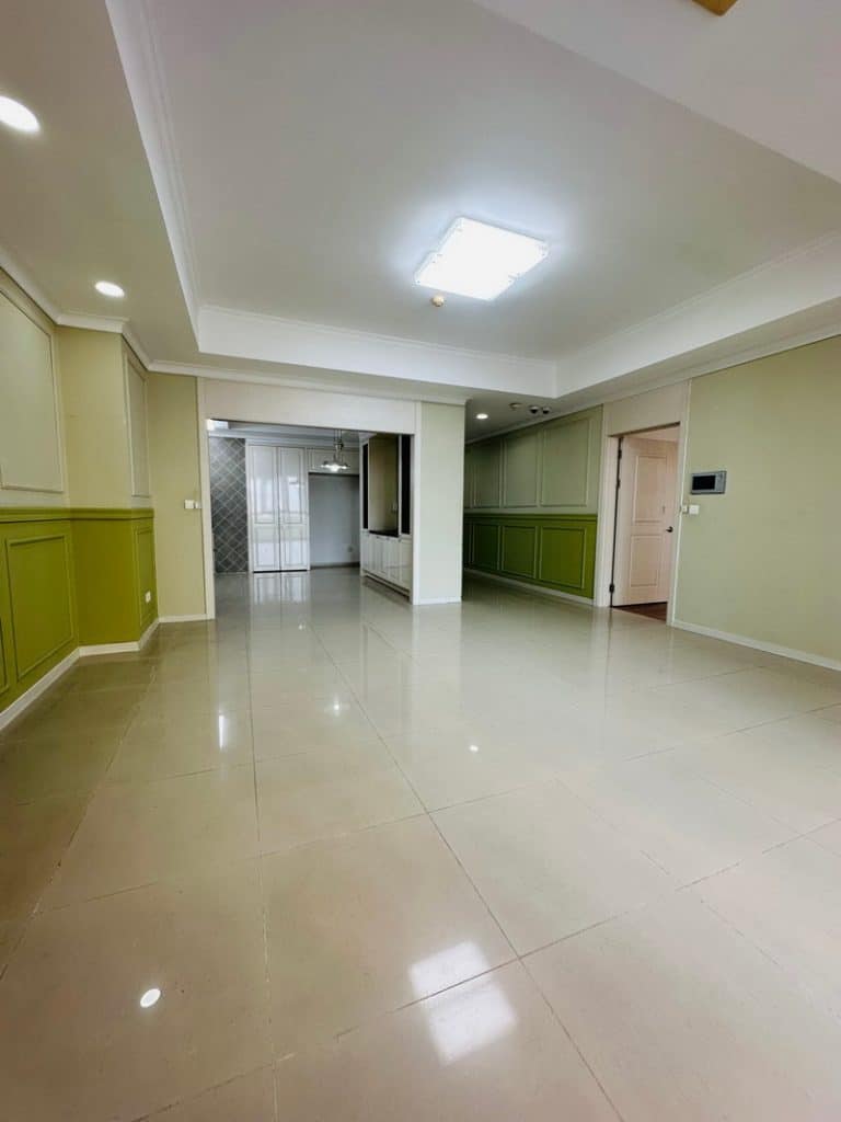 Thuê căn hộ Imperia quận 2, nội thất cơ bản, tầng cao, View Lexington