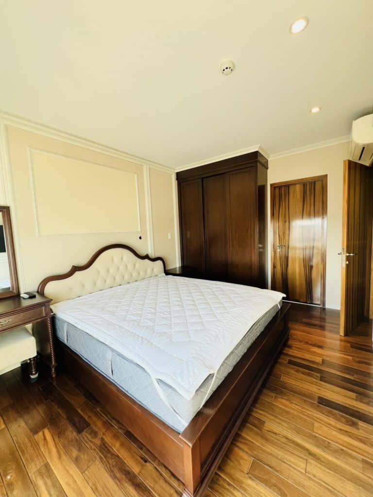 Cho thuê căn hộ Leman Luxury 3 phòng ngủ, tầng cao, view đẹp