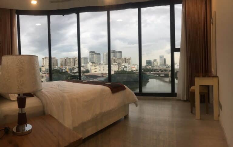 Căn hộ 3 phòng ngủ Vinhomes Golden River Cho Thuê – View Landmark 81, Gần Công Viên