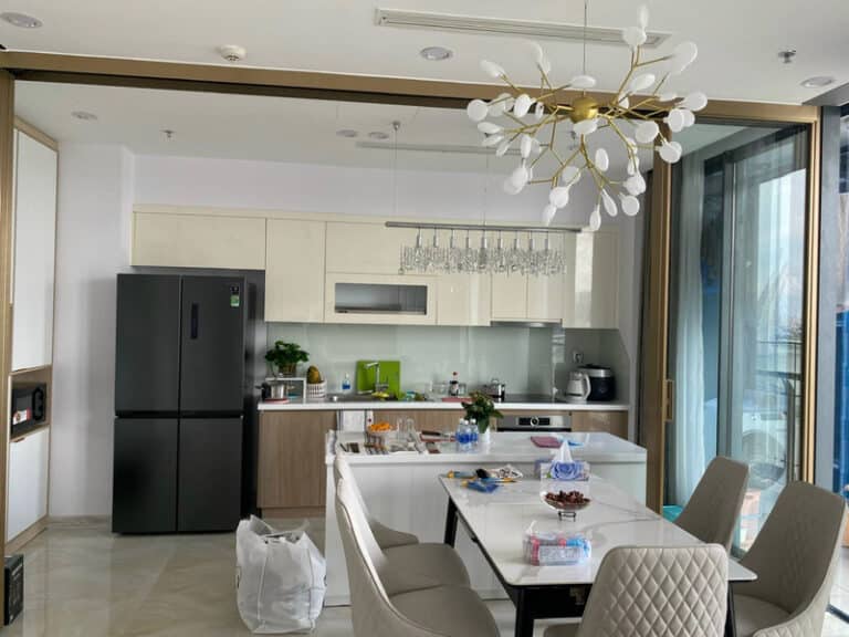 Căn hộ 3 phòng ngủ Vinhomes Golden River cho thuê – Đẹp, Rẻ