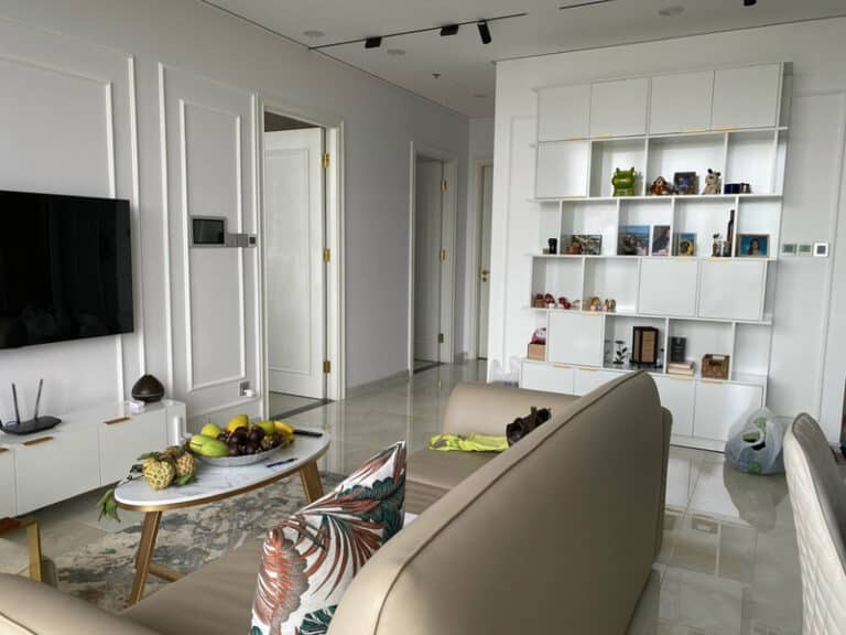 Căn hộ 3 phòng ngủ Vinhomes Golden River cho thuê – Đẹp, Rẻ