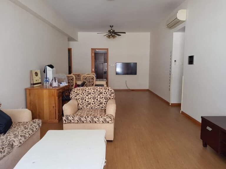 Cho thuê căn hộ Saigon Pearl tầng 3, nội thất cơ bản, diện tích 120m2