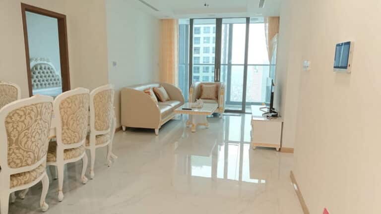 Thuê căn hộ 3 phòng ngủ Landmark 81 Vinhomes, Tầng trung, View Thoáng