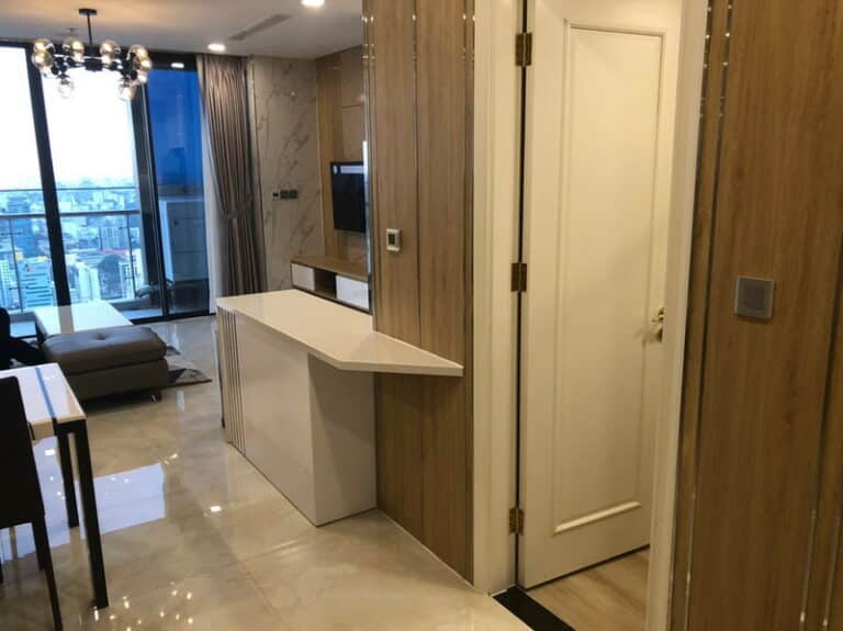 Căn Hộ 2 Phòng Ngủ Vinhomes Golden River cho thuê – View sông và trung tâm quận 1