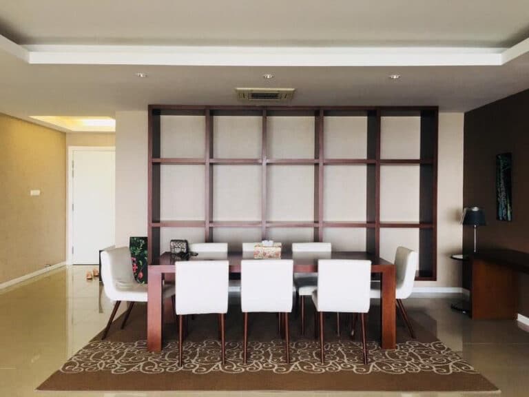 Cho thuê căn hộ 4 phòng ngủ Saigon Pearl, nội thất đẹp, tầng cao
