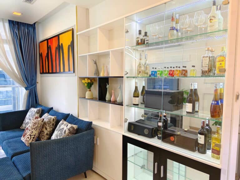 Căn hộ Vinhomes Central Park cho thuê hướng Đông, tầng 15, view đẹp