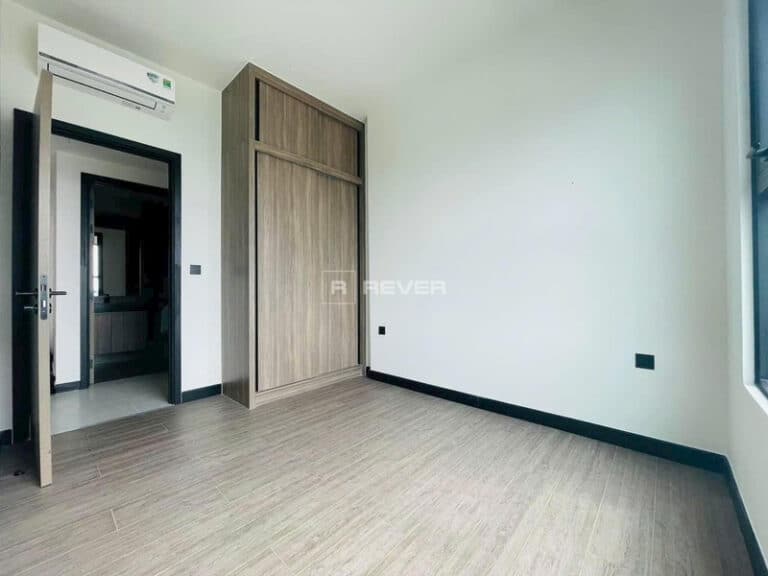 Cho thuê căn hộ 2PN De La Sol – nội thất cơ bản, view nội khu hồ bơi rất đẹp