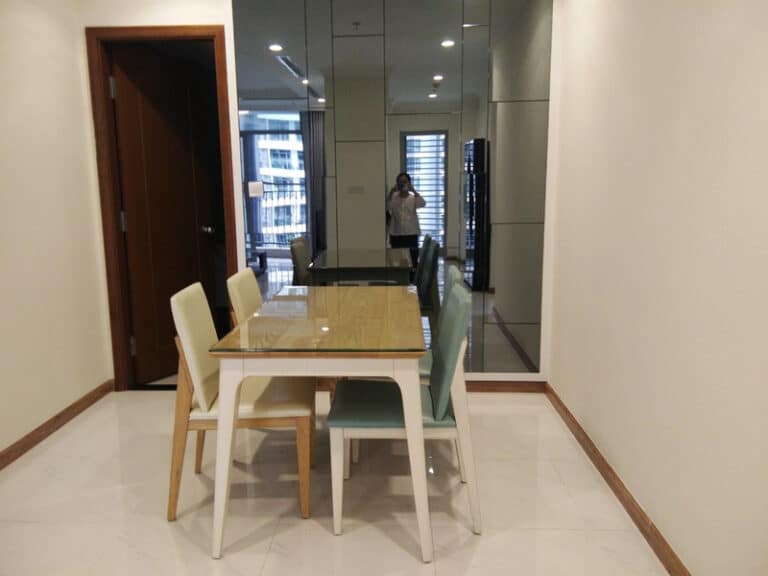 Căn Hộ 3PN nội thất tân cổ điển Vinhomes Central Park cho thuê – Tiện Nghi Đẳng Cấp