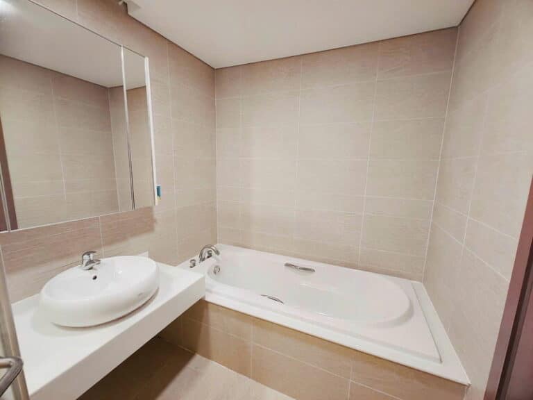 Căn Hộ 3 Phòng Ngủ Vinhomes Central Park cho thuê – Giá Thuê Hấp Dẫn, Nội Thất Cao Cấp
