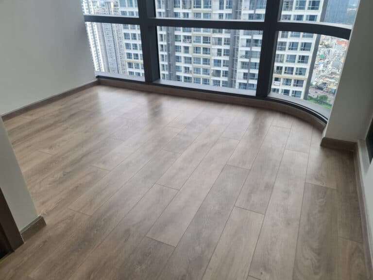 Cho thuê căn hộ 3pn Officetel Landmark 81 Vinhomes – Nội thất cơ bản, tầng cao