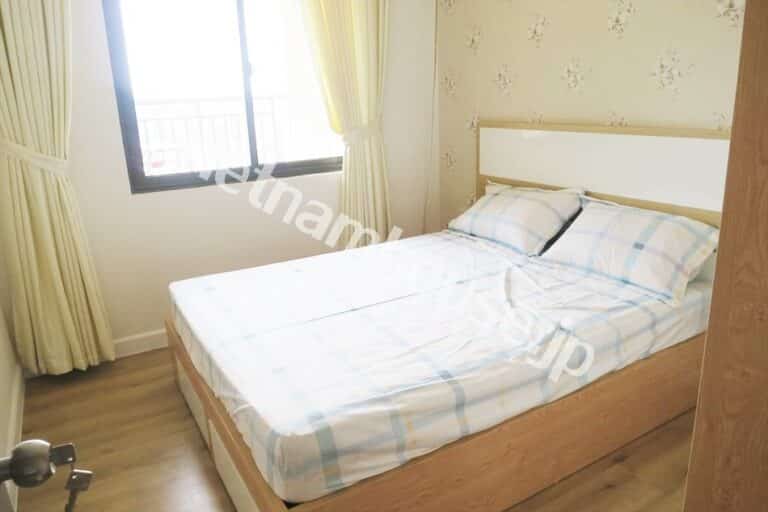 Cho Thuê Căn Hộ 3 Phòng Ngủ Icon 56 Tầng Trung, View Bitexco Lung Linh