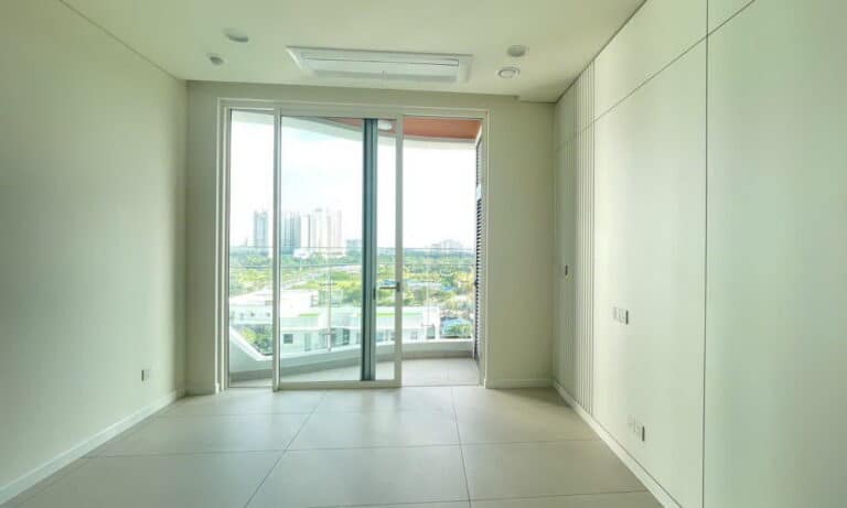 Thủ Thiêm Zeit cho thuê 2 phòng ngủ tầng trung không nội thất view hồ bơi