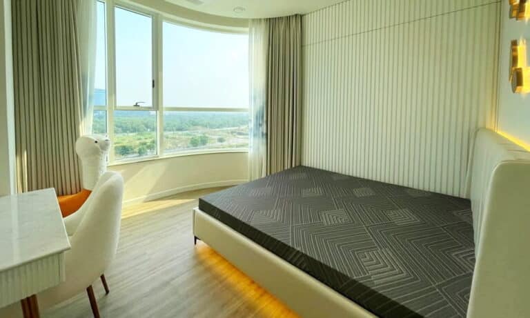 Thủ Thiêm Zeit cho thuê 2 phòng ngủ lầu cao nội thất đẹp view về khu Sala