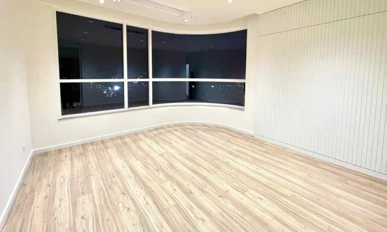 Cho thuê Thủ Thiêm Zeit 4 phòng ngủ tầng cao không nội thất view khu Sala