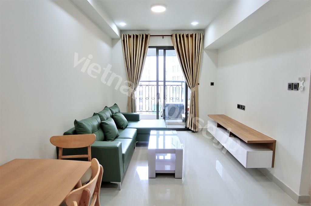 Cho thuê căn hộ 2 phòng ngủ Saigon Royal giá tốt nhất thị trường