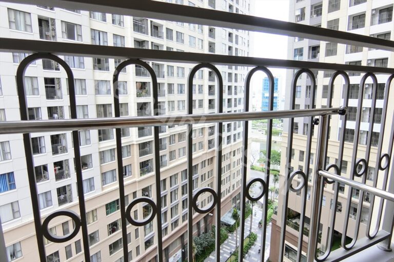 Cho thuê căn hộ 2 phòng ngủ Saigon Royal – Full nội thất Châu Âu hiện đại