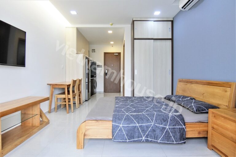 Cho thuê căn hộ studio Millennium Bến Vân Đồn – nội thất đẹp