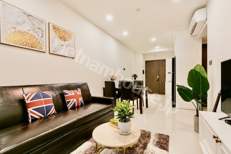 Căn hộ Saigon Royal 2PN cho thuê – Gần chợ Bến Thành, tiện ích xung quanh đầy đủ
