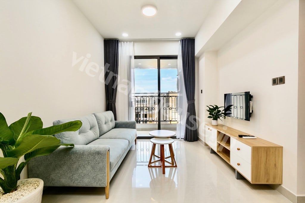 Saigon Royal cho thuê căn hộ 2PN – Tầng thấp, tiện di chuyển, nội thất đẹp