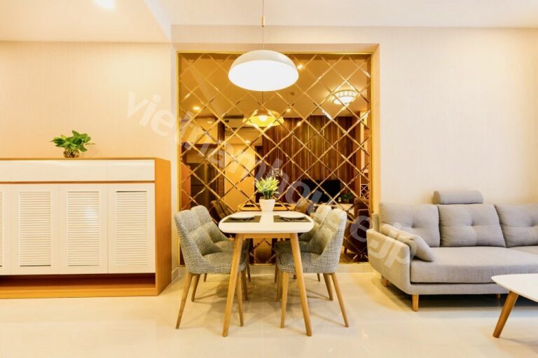 Căn hộ 2 phòng ngủ Saigon Royal – Ở ngay trung tâm, tiện ích cao cấp