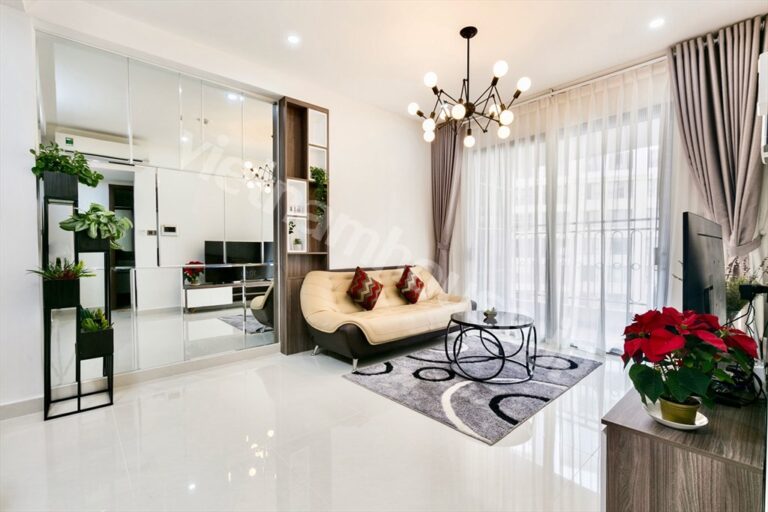 Căn hộ 2PN Saigon Royal cho thuê – Nhà mới decor đẹp, vào ở ngay