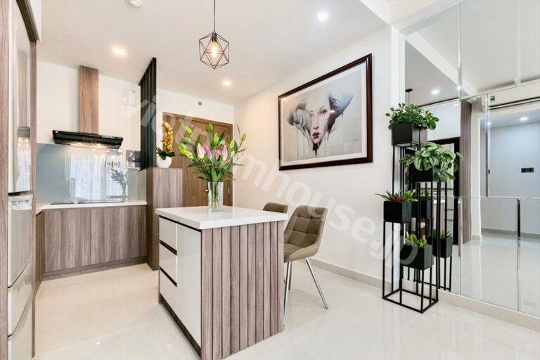Căn hộ 2PN Saigon Royal cho thuê – Nhà mới decor đẹp, vào ở ngay