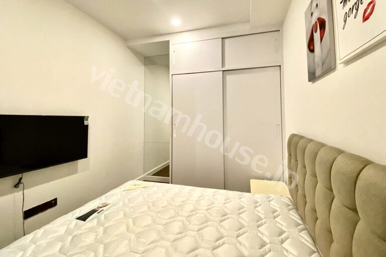 Căn hộ Saigon Royal 2PN cho thuê – Linh hoạt hợp đồng ngắn hạn/dài hạn