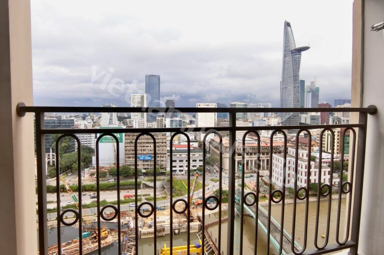 Sống sang trọng tại Saigon Royal – Cho thuê căn hộ 2PN view sông tuyệt đẹp