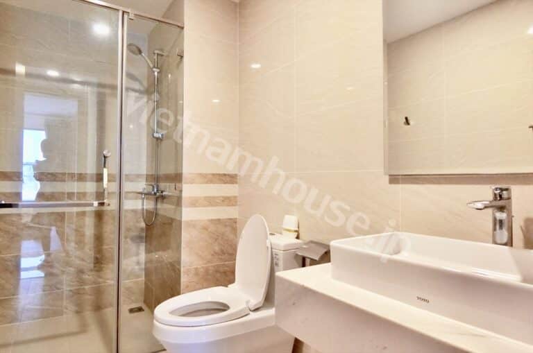 Sống sang trọng tại Saigon Royal – Cho thuê căn hộ 2PN view sông tuyệt đẹp