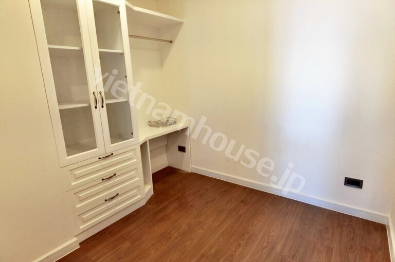 Thuê căn hộ 2 phòng ngủ Saigon Royal – Giá ưu đãi tháng này