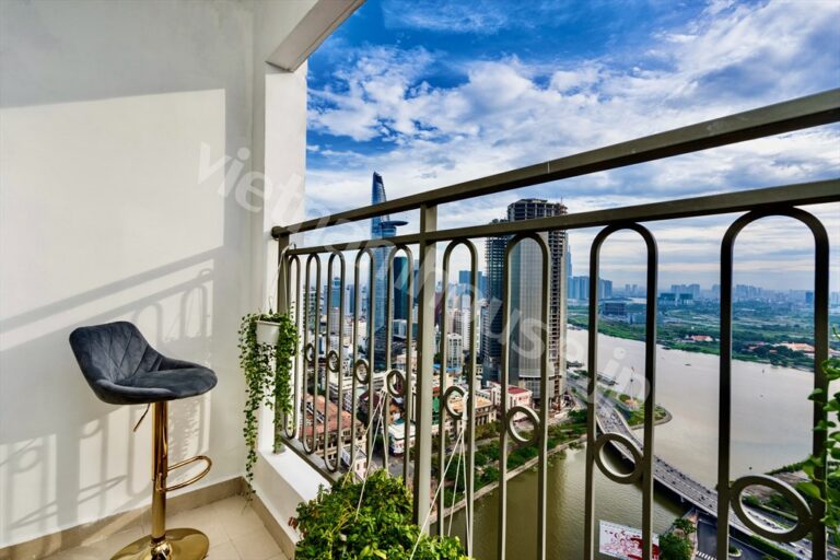Căn hộ 2PN Saigon Royal cho thuê – Nội thất chuẩn 5 sao, view sông tuyệt đẹp