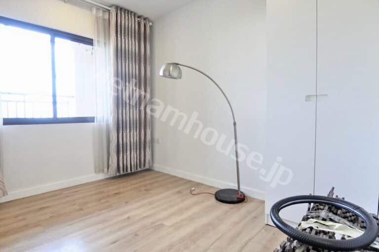 Thuê Căn Hộ 2PN Icon 56 Tầng Trung, Giá Cực Tốt, View Thành Phố