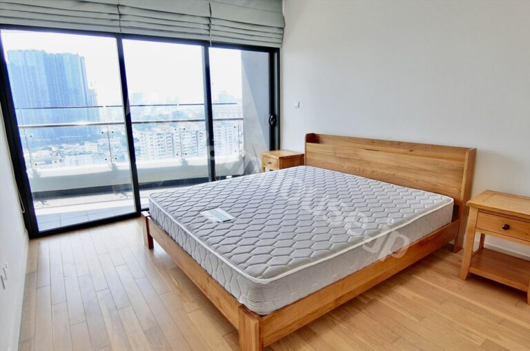 Căn hộ 3PN City Garden tầng trung – nội thất cơ bản, view Sông!