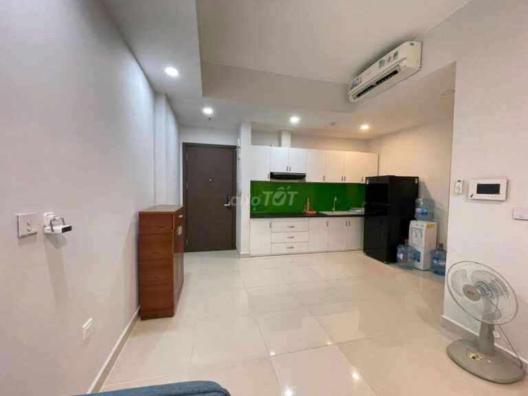 Thuê căn hộ 2PN Botanica Premier – Hướng Tây Nam, đón gió tốt!