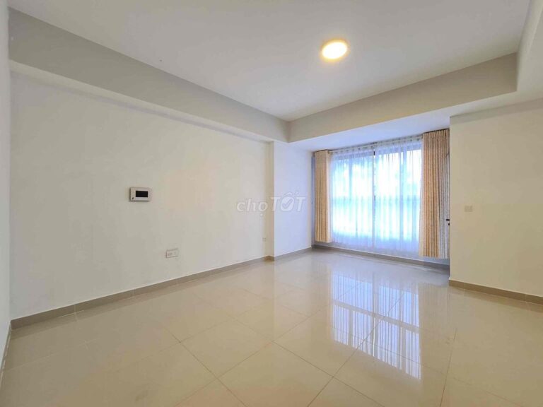 Cho thuê căn hộ Studio Botanica Premier – Nội Thất Cơ Bản, Có Rèm