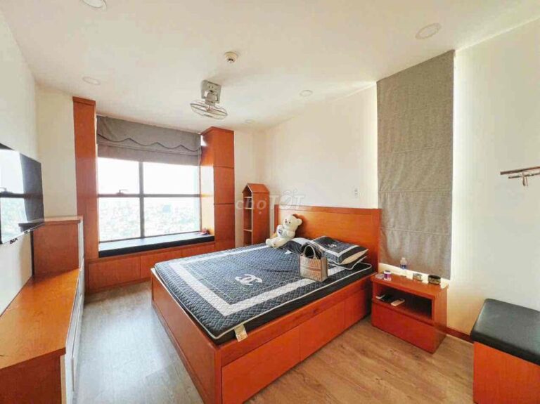 Cho thuê căn hộ 3PN Botanica Premier – View thành phố, full nội thất!