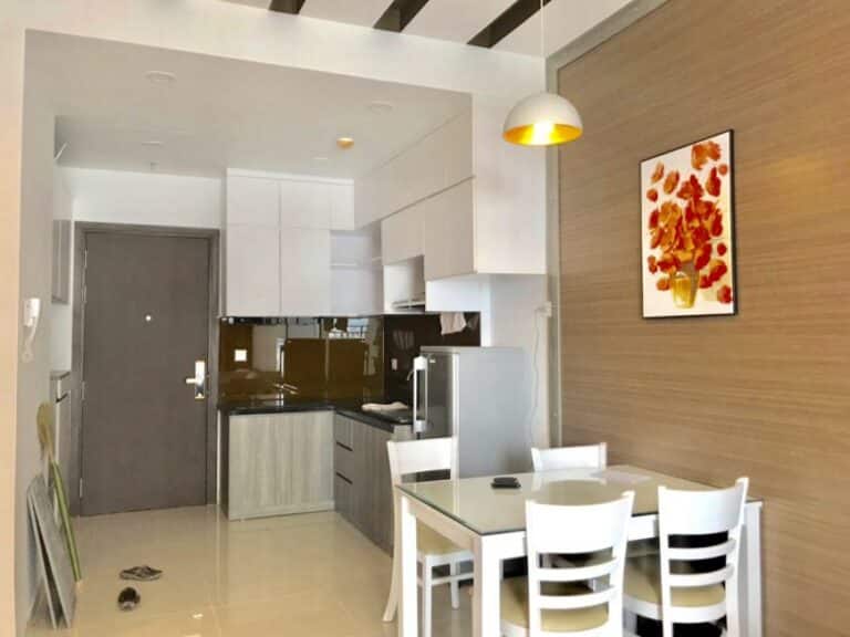 Thuê căn hộ 2 phòng ngủ Golden Mansion – View đẹp, nội thất đầy đủ