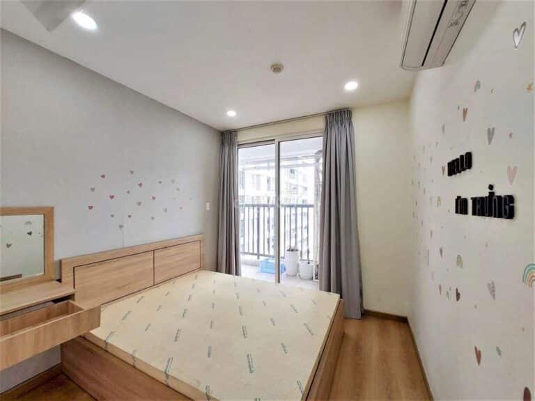 Cho Thuê Căn Hộ Orchard Parkview 3 Phòng Ngủ – View Hồ Bơi, Tầng trung