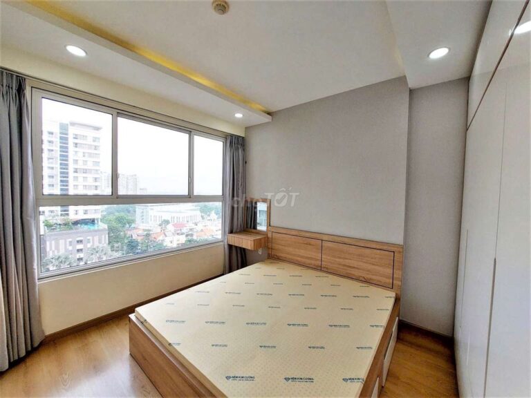 Cho Thuê Căn Hộ Orchard Parkview 3 Phòng Ngủ – View Hồ Bơi, Tầng trung