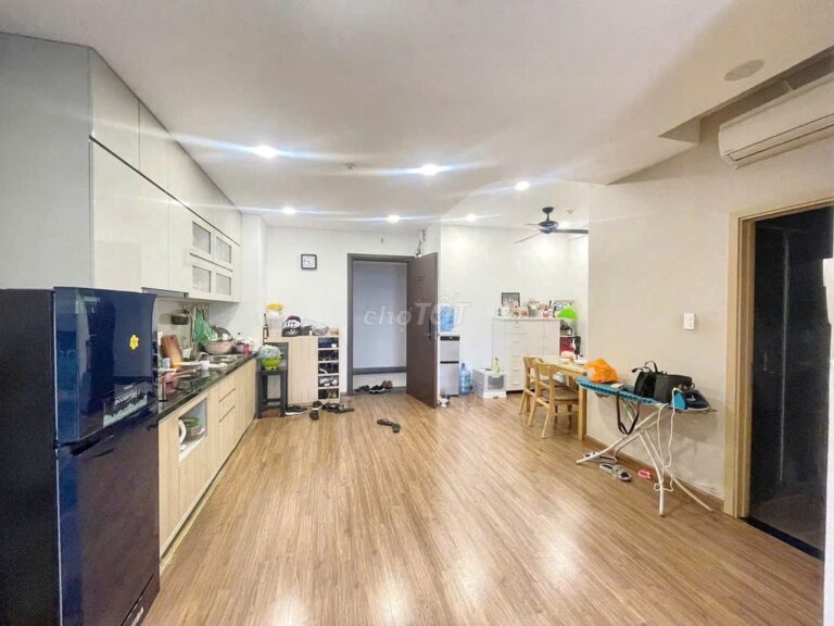Cho thuê căn hộ Satra Phan Đăng Lưu 2 phong ngủ  – tầng cao, View Thoáng.