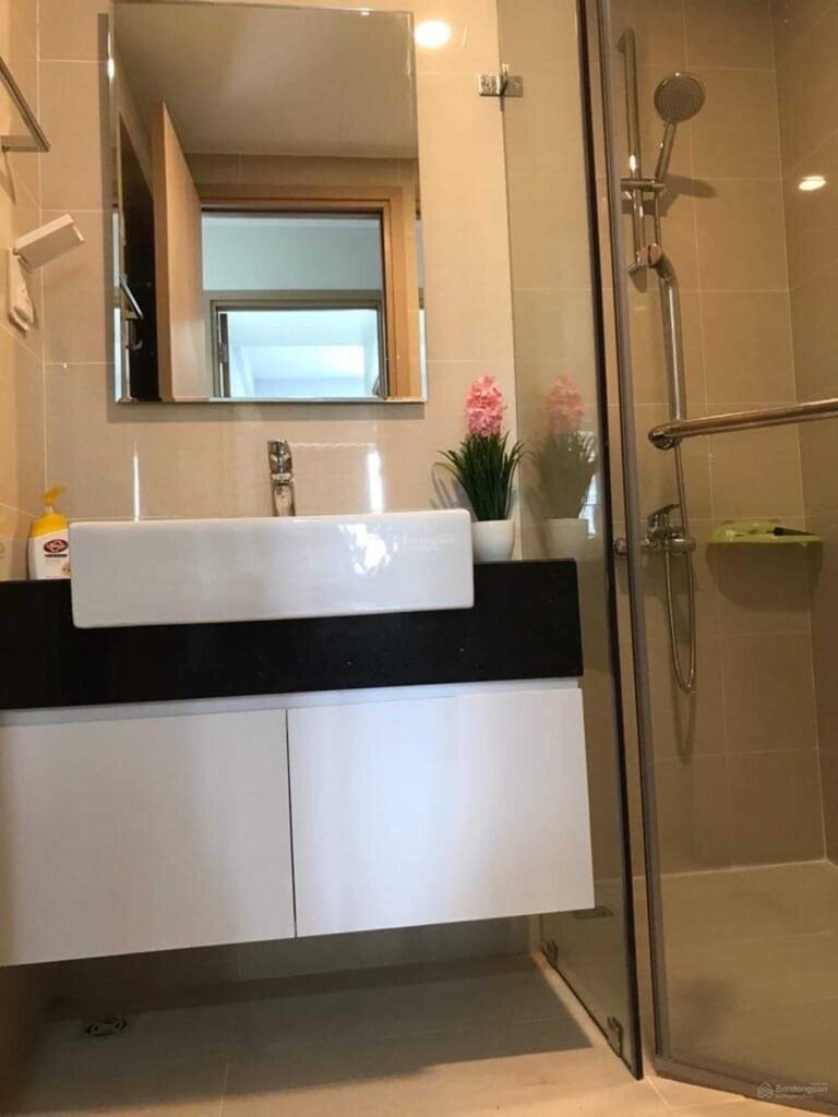 Cho thuê căn hộ 3PN Saigonland – Nội thất đầy đủ, tầng thấp, dọn vào ở ngay