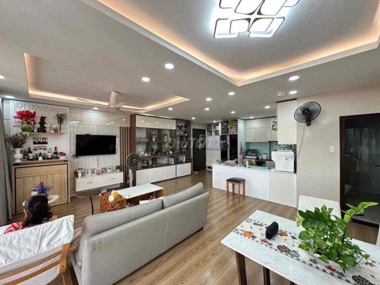 Cho thuê căn hộ 2pn Golden Mansion – View đẹp, giá mềm, dọn vào ở ngay