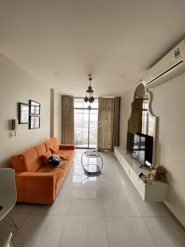 Cho thuê căn hộ 2PN Riva Park – Tiện ích đủ đầy, view Hồ Bơi, giá cực tốt