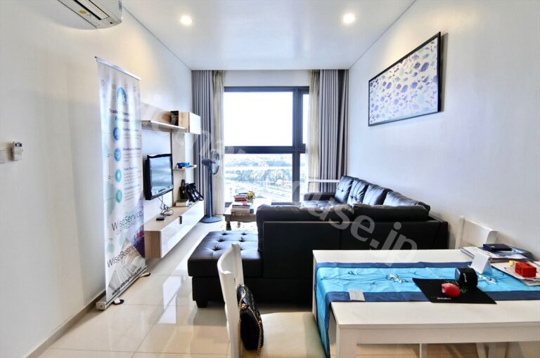 Cho thuê căn hộ 1 phòng ngủ Pearl Plaza – View sông, nội thất chỉn chu