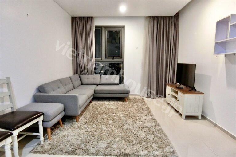 Căn hộ Pearl Plaza cho thuê 2 phòng ngủ view quận 1 tầng trung nội thất đầy đủ