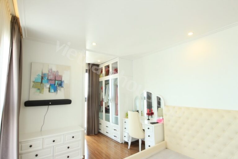 Cho thuê căn hộ 2 phòng ngủ Pearl Plaza – View thoáng đẹp
