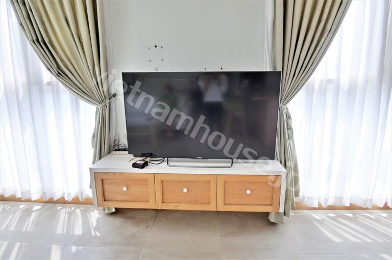 Cho thuê căn hộ Pearl Plaza 3PN, view toàn cảnh thành phố, nội thất đầy đủ